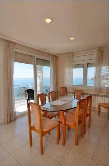 Apartament Ima Lloret de Mar Bagian luar foto